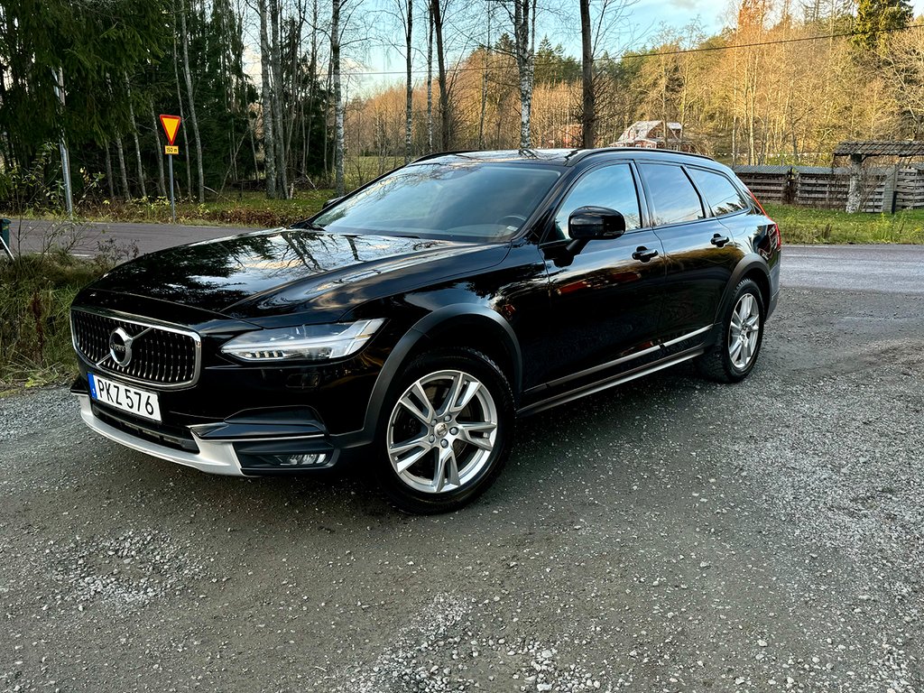 Volvo V90 Cross Country D4 AWD Automat, Drag/Navi, Mkt fin