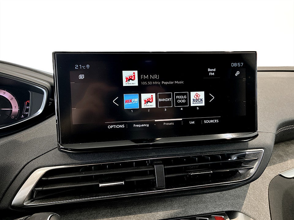 Bild på Peugeot 5008 GT 1.2 PT 130hk Aut 7-SITS B-KAMERA CARPLAY