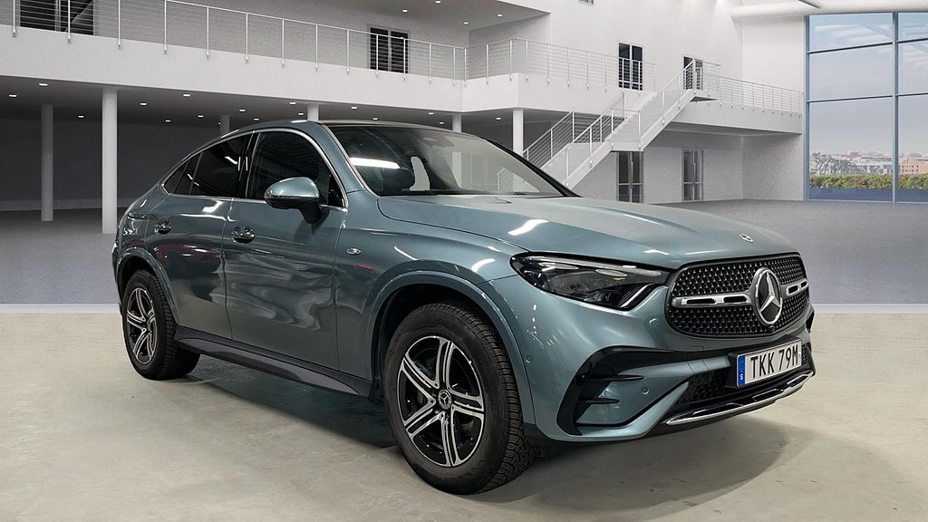 Mercedes-Benz GLC300 e 300 e Coupé 4MATIC AMG Line - bild 4