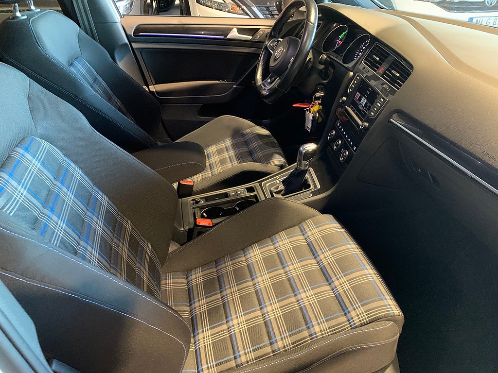Volkswagen Golf GTE 1.4 TSI | KAMERA |DRAG|VÄRMARE 2016