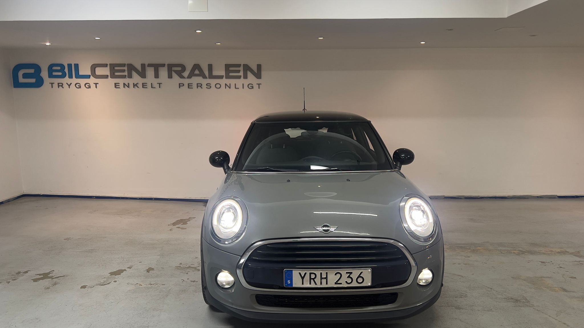 MINI Cooper 3-dörrars Euro 6 2018, bild 2/49