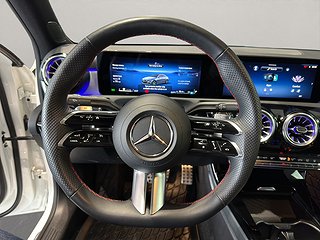 Sedan Mercedes-Benz A 7 av 14