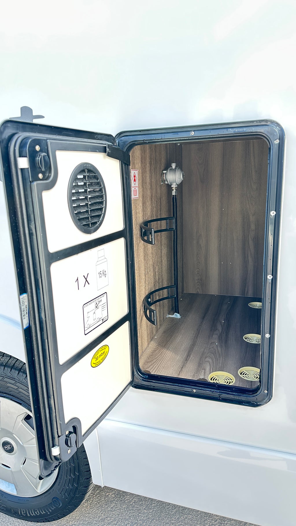 Roller Team Kronos FIT 281 , Automat, 6.70 m, diesel. thumbnail