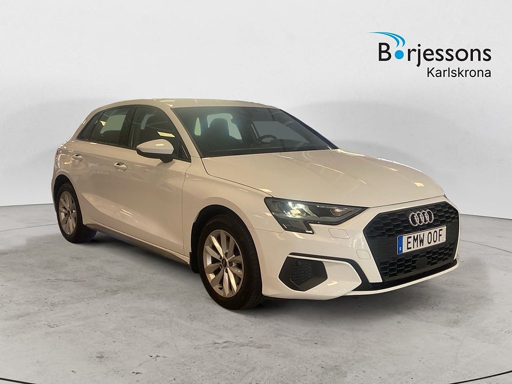 Audi A3 35 TFSI PROLINE 150 HK 6-VÄXLAD