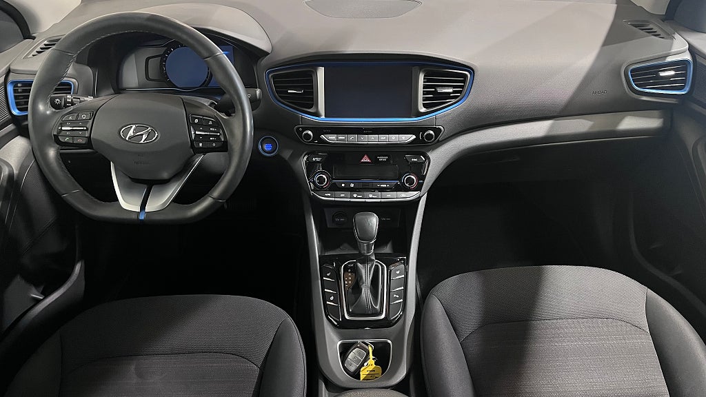 Hyundai IONIQ Hybrid 1.6 DCT | Drag & Vinterhjul