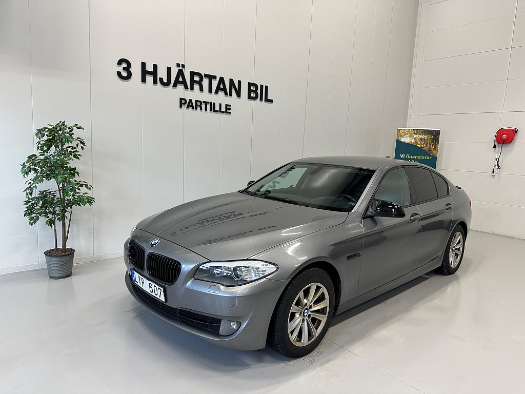 BMW 520d Keyless I Drag I Sensorer I 1,95% RÄNTA 