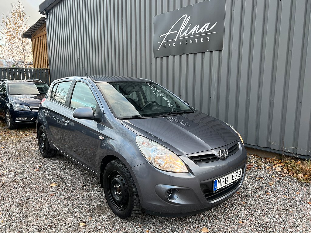 Hyundai i20 5-dörrar 1.4 Select Automat Nybes NyServad