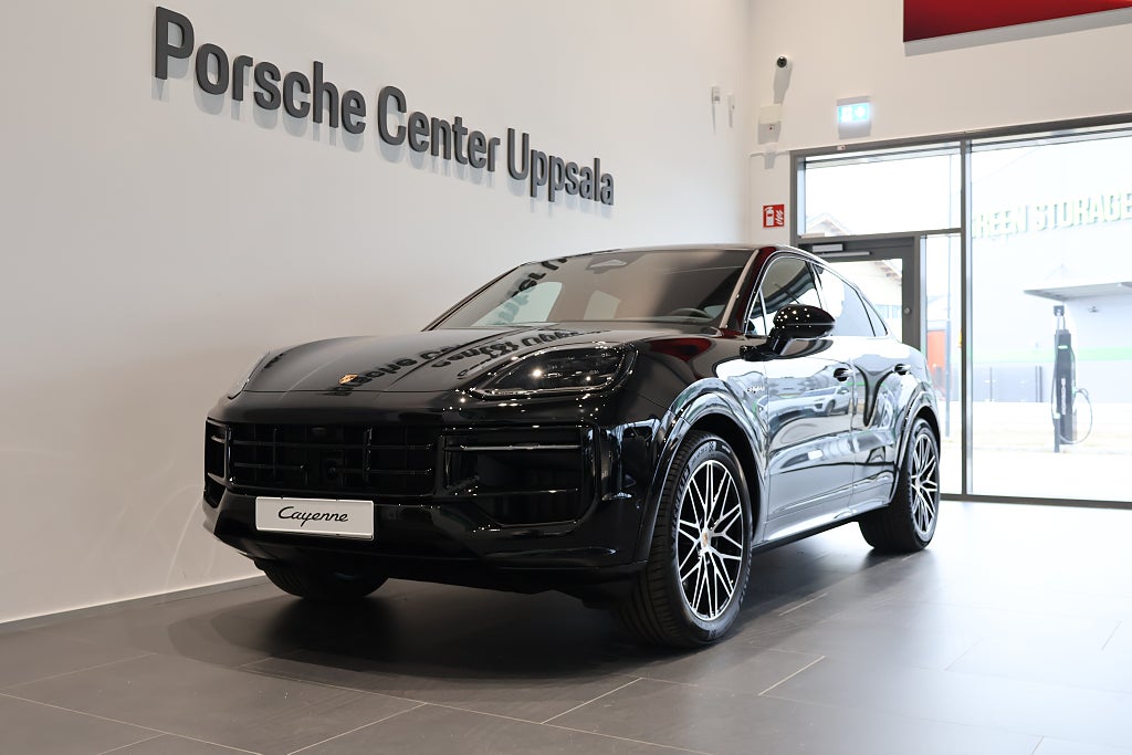 Porsche Cayenne E-Hybrid Coupé Black Edition