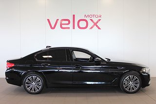 Sedan BMW 530e 3 av 23