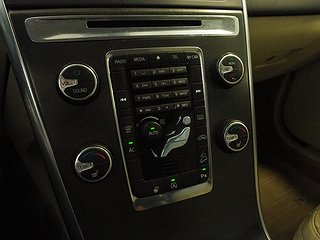 SUV Volvo XC60 16 av 19