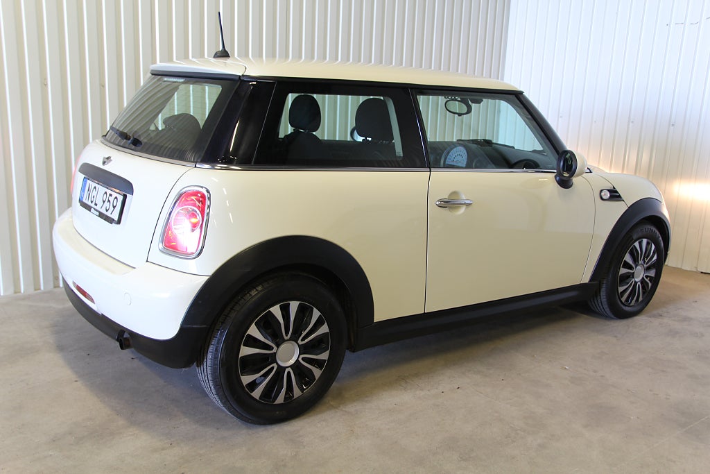 MINI One Nyservad, nybesiktigad m,m