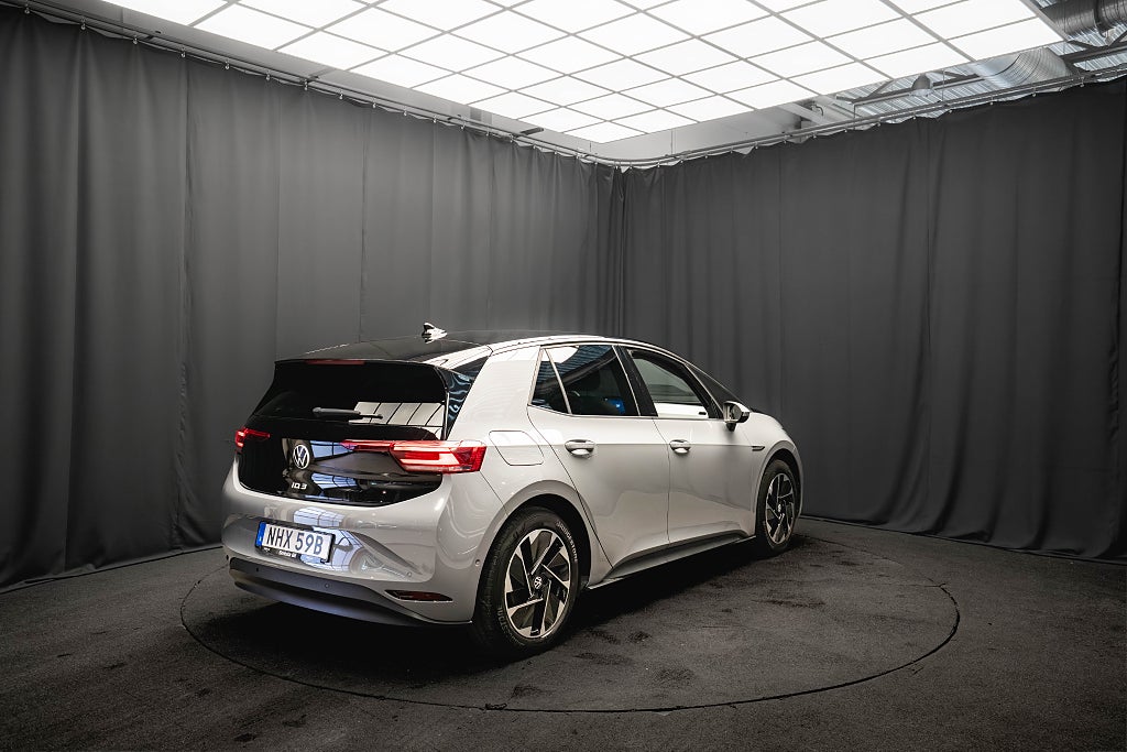 Volkswagen ID.3 Pro LIMITED KAMERA ALCANTARA VÄRMEPUMP KEYLESS MOMS