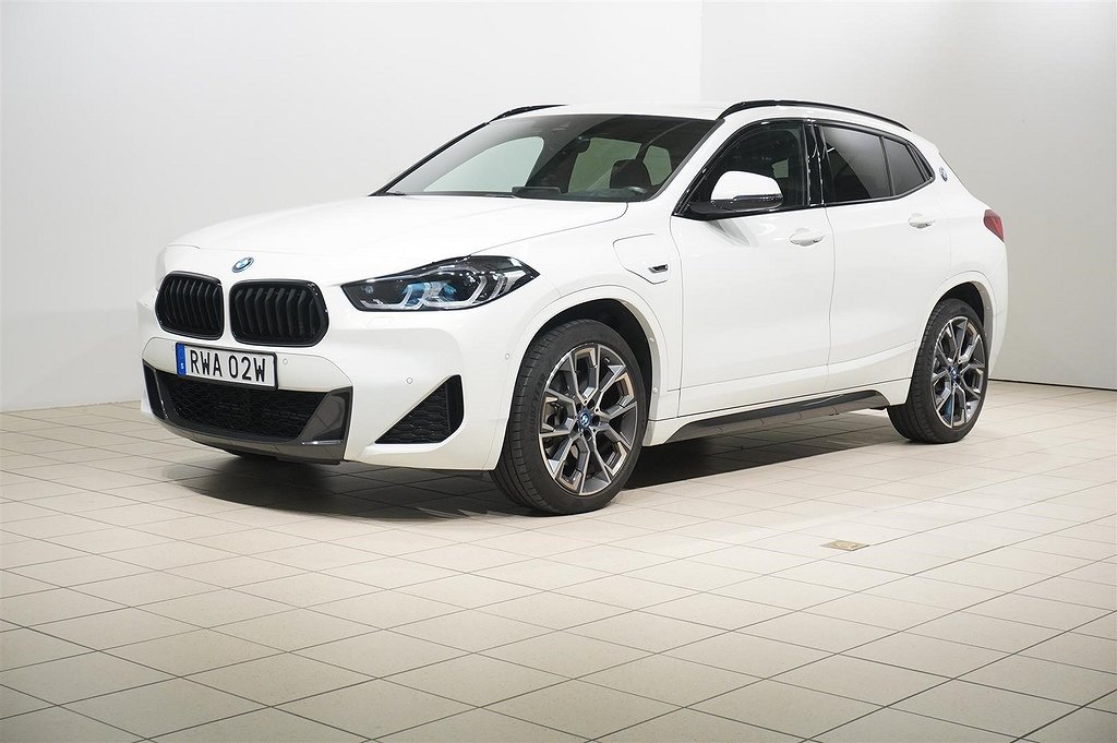 BMW X2 xDrive25e M Sport Navi HUD Fartpilot HiFi Kamera