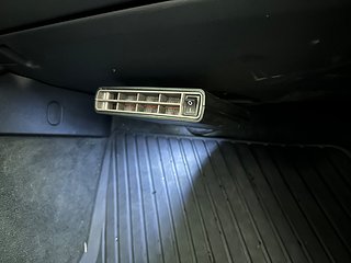 Audi A4 Avant 2.0 TFSI AWD Proline Drag Mvärm Psens S/V-hjul