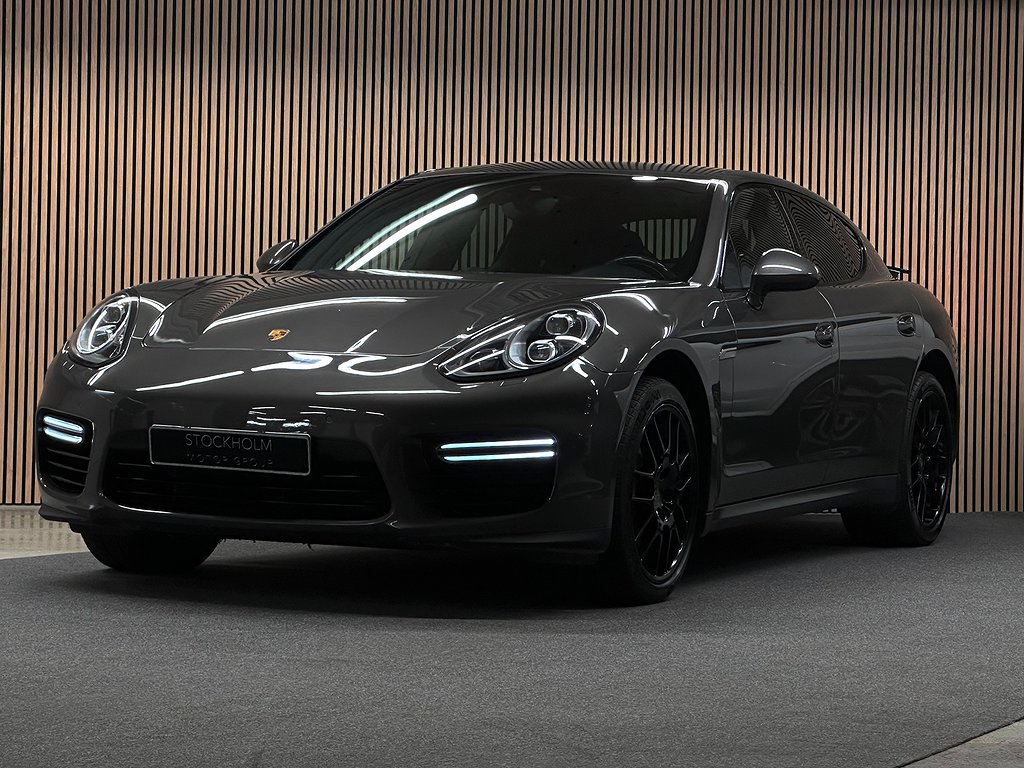 Porsche Panamera EXECUTIVE PDK V8 4WD/SPORT CHORNO/440HK/GPS/LÄDER