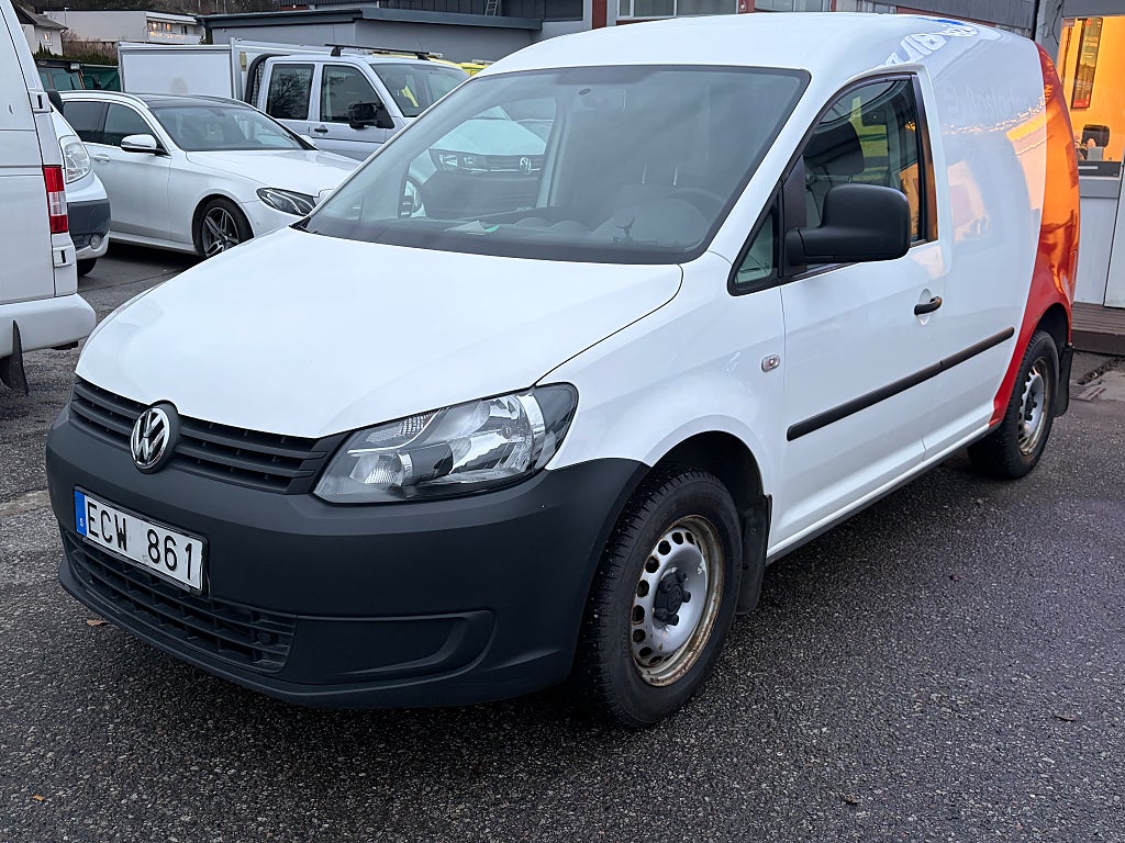 Volkswagen Caddy Skåpbil 1.6 TDI 102hk Automat Lågmil Nyservad