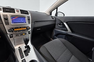 Toyota Avensis 2012 bild 27
