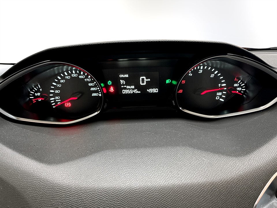 Bild på Peugeot 308 308 5D Active 1.6 e-HDi 115hk