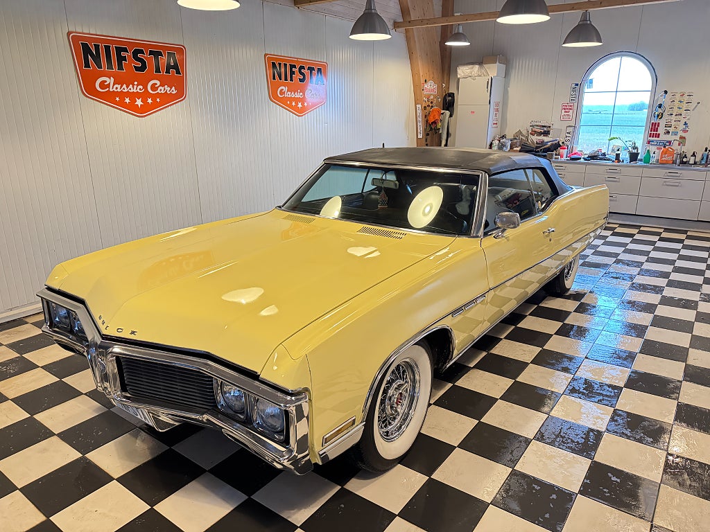 Buick Electra 225 Custom Convertible