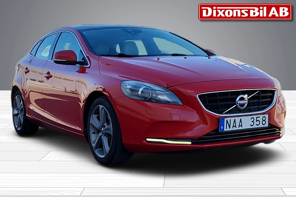 Volvo V40 D3 Geartronic / Summum / Panorama