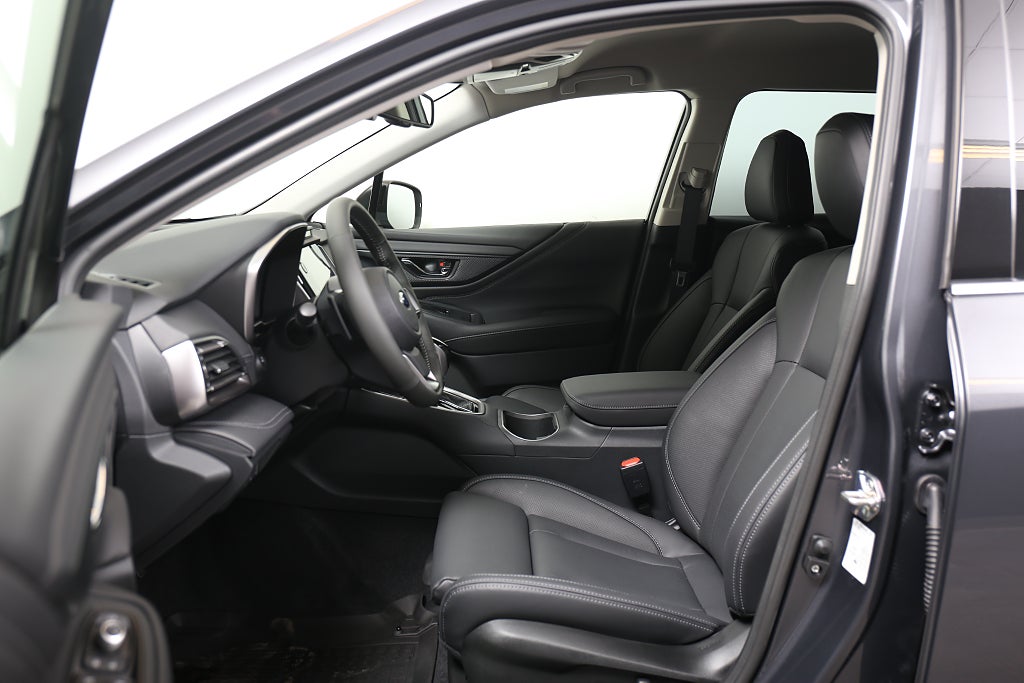 Subaru Outback Limited| 3 fria Service Ingår