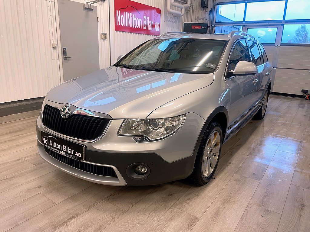 Škoda Superb Kombi 2.0 TDI 4x4 DSG Sekventiell, 140hk, 2013