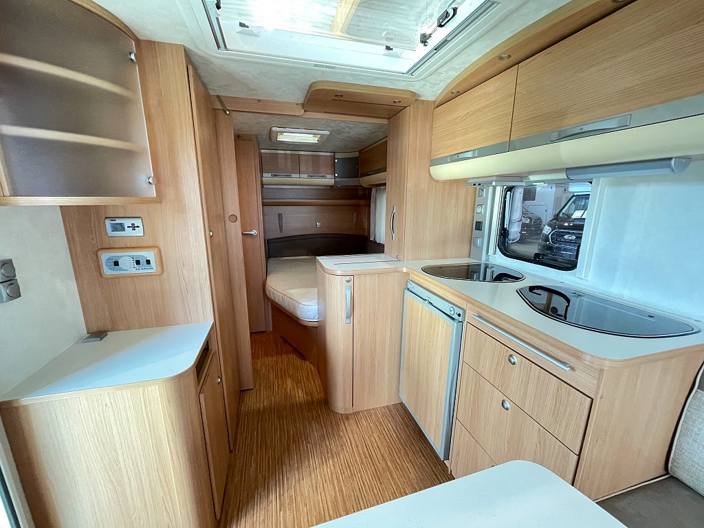 Adria Adora 512 UP /ALDE / Tält / 1199kr/mån / 1290kg /  - Adria