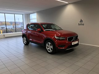 Volvo XC40 T2 FWD Momentum Advanced