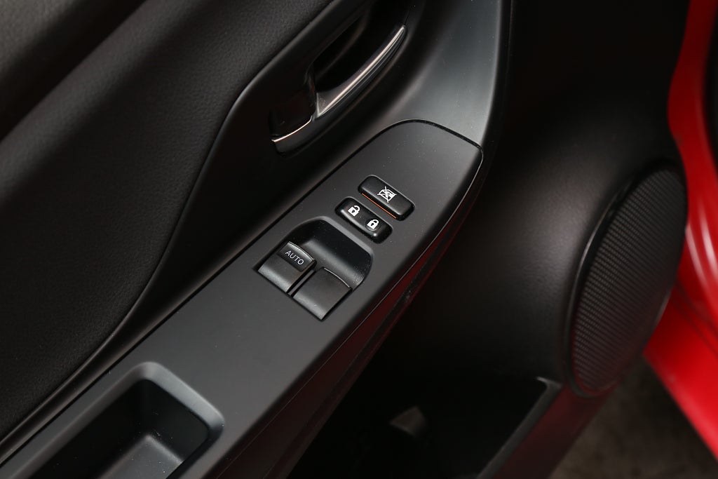 Toyota Yaris Hybrid e-CVT Touch & Go Edition Kamera Navi 2018