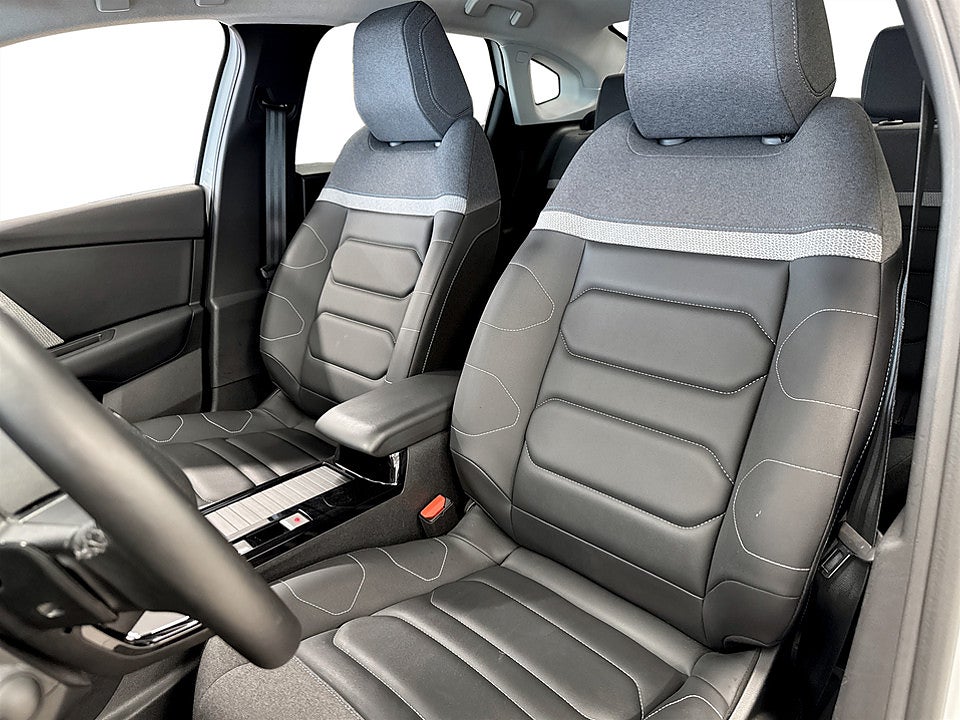 Bild på Citroën C4-X Shine 1.2 PT 130hk Aut KAMPANJRÄNTA 3,99%