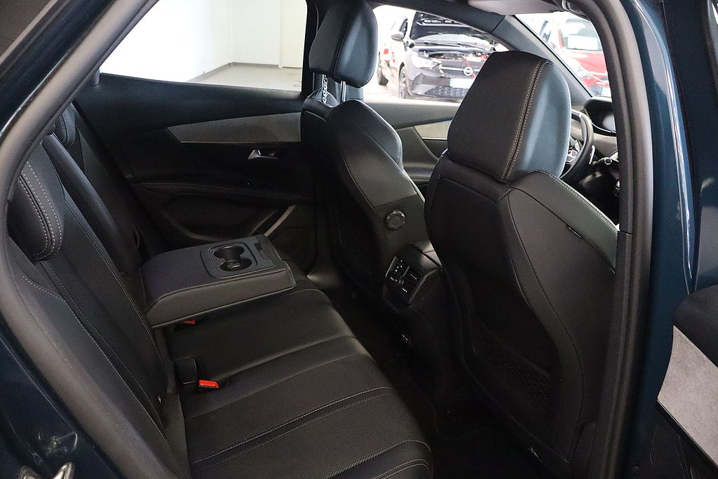 Bild på Peugeot 3008 GT 1.2 PT 130hk Aut - B-KAMERA, CARPLAY, NAV