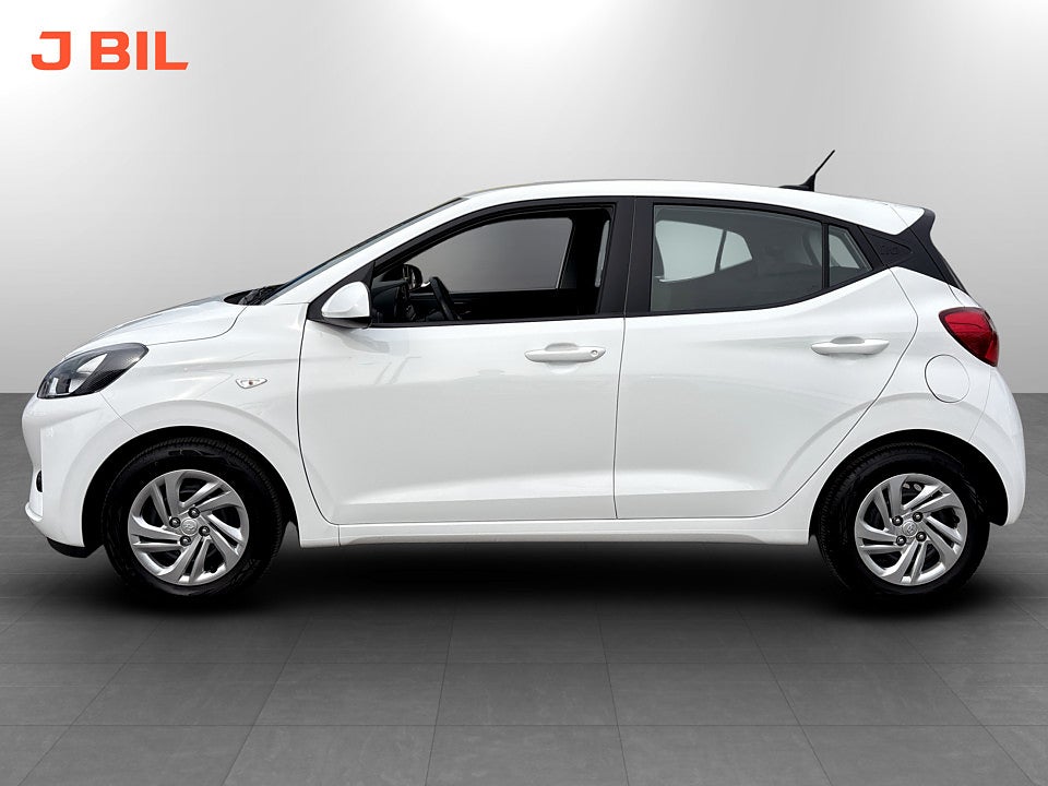 Bild på Hyundai i10 Essential 1.0 blue AMT 67hk Aut CARPLAY RATTVÄRME