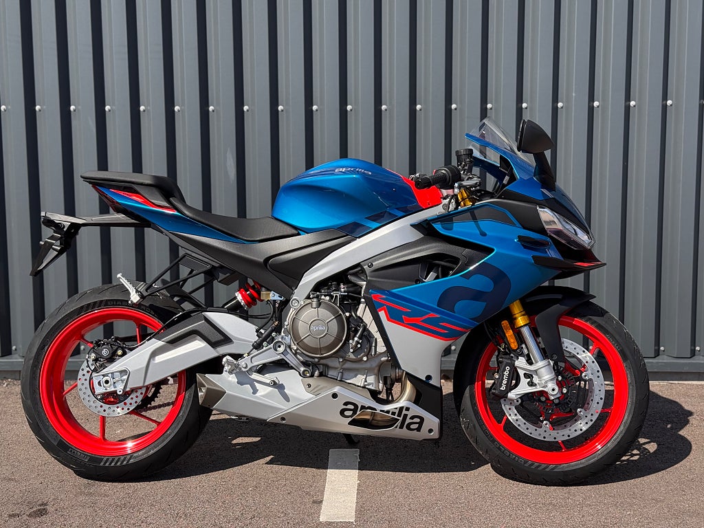 Aprilia RS 660 Venom Yellow & Blue Marlin