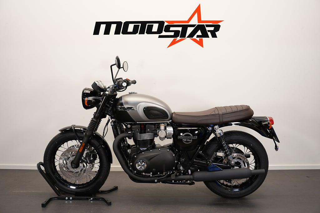 Triumph Bonneville T120 Black Underbar! 1806 :-/mån