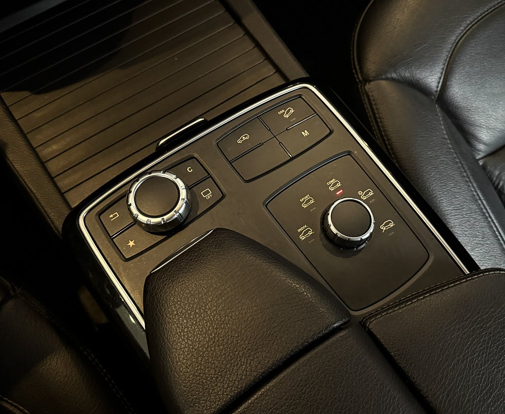 Mercedes-Benz GLE 350 D 4MATIC AMG-LINE AIRMATIC LÅGMIL 2-ÄGARE