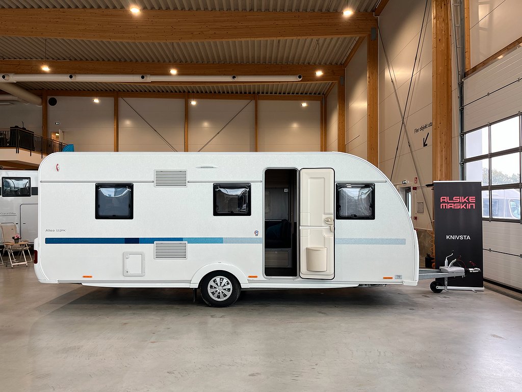 Adria Altea 552 PK / Barnkammare / 7 bäddar / EL-Patron - Adria
