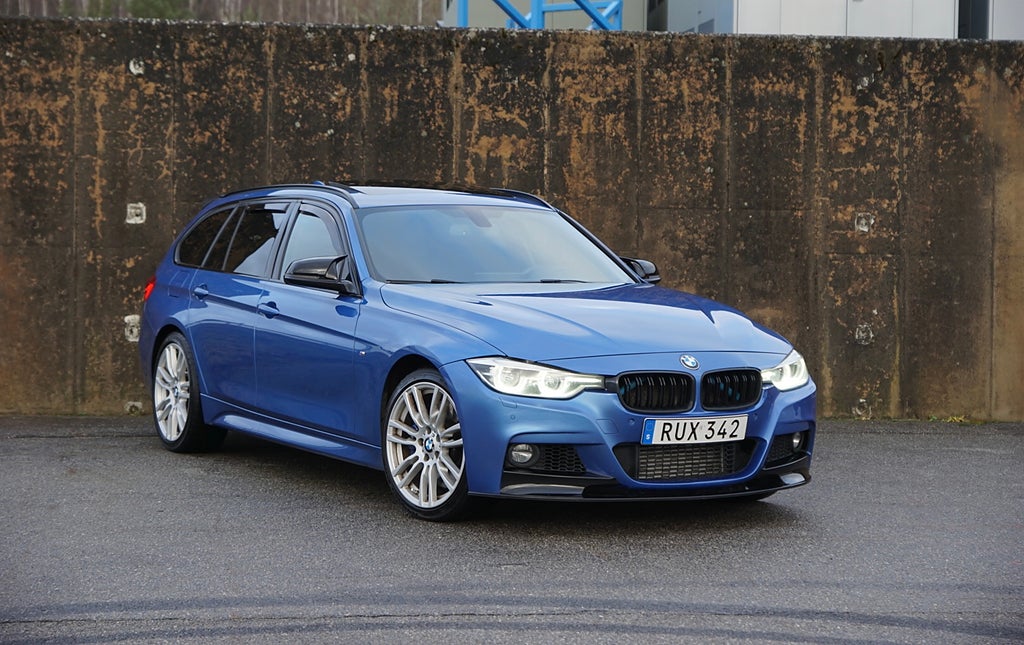 BMW 335 d xDrive Touring M Sport|Pano|H&K|Navi|Estoril Blå