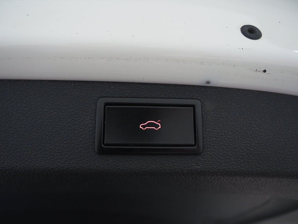 Skoda Kodiaq 2.0 TSI 4x4 180 Businessline Kamera Drag P-Värm Canton 2018