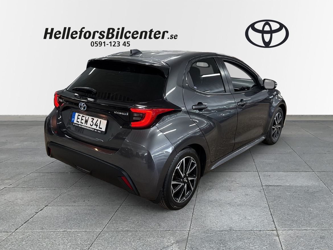 Toyota Yaris Hybrid 2020, bild 2/52