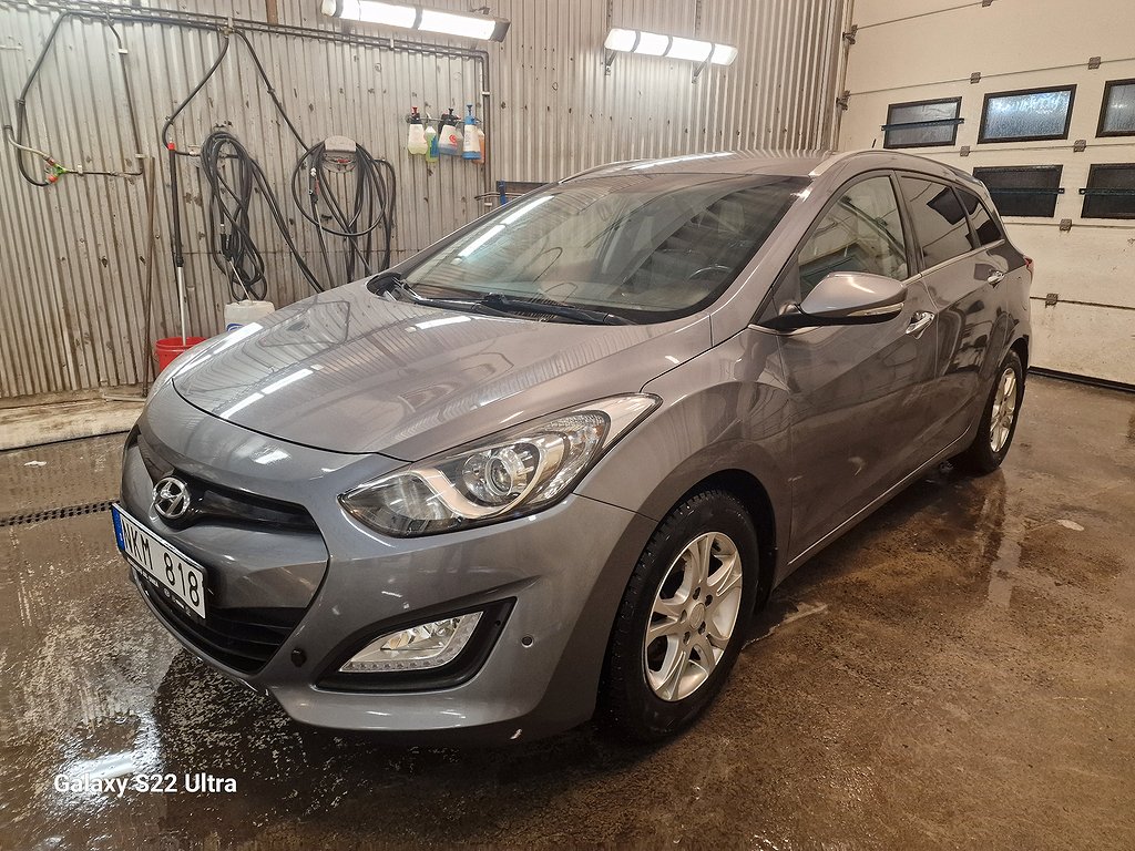 Hyundai i30 Kombi 1.6 CRDi Business Euro 5 Nybes.