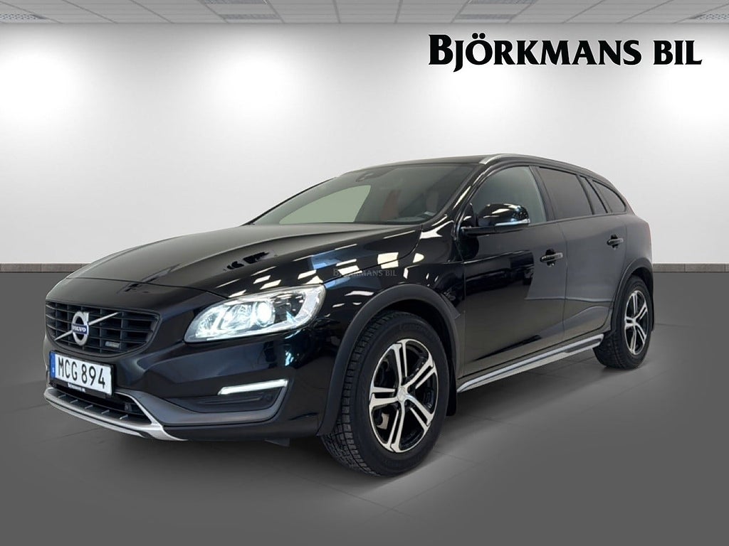 Volvo V60 Cross Country D3 150HK INKL V-HJUL 