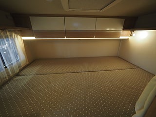 Husbil-halvintegrerad Sunlight T60 11 av 17