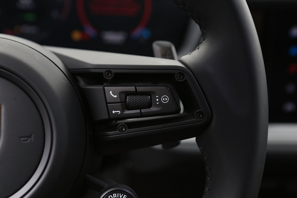 Porsche Cayenne | E-Hybrid S 470hk | SportDesign | Panorama 2025
