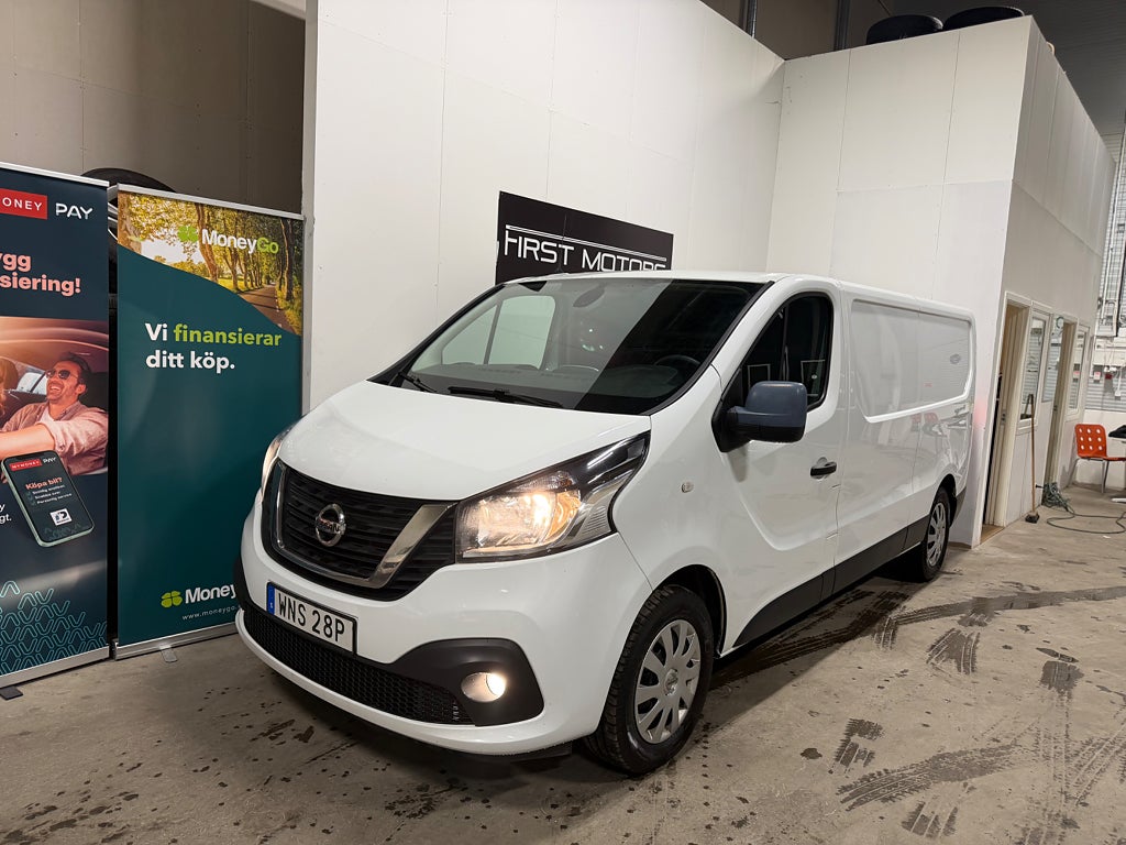 Nissan NV300 Skåpbil 2.9t 2.0 dCi DCT Euro 6/Moms/2-Ägare