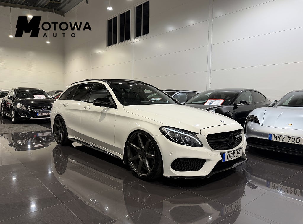 Mercedes-Benz C 300 T 7G-TronicPlus AMG Line Pano Värmare Airmatic Drag