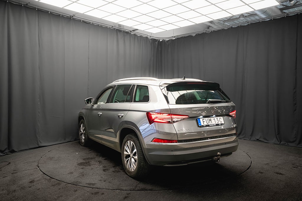 Skoda Kodiaq TDI 7-sits STYLE D-VÄRM LÄDER DRAG KAMERA 1-ÄGARE MOMS