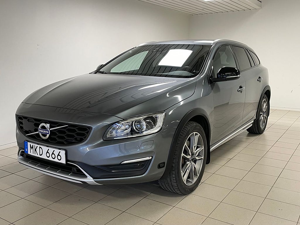 Volvo V60 Cross Country D4 Classic Pro Nav Läder H/K Polestar opt