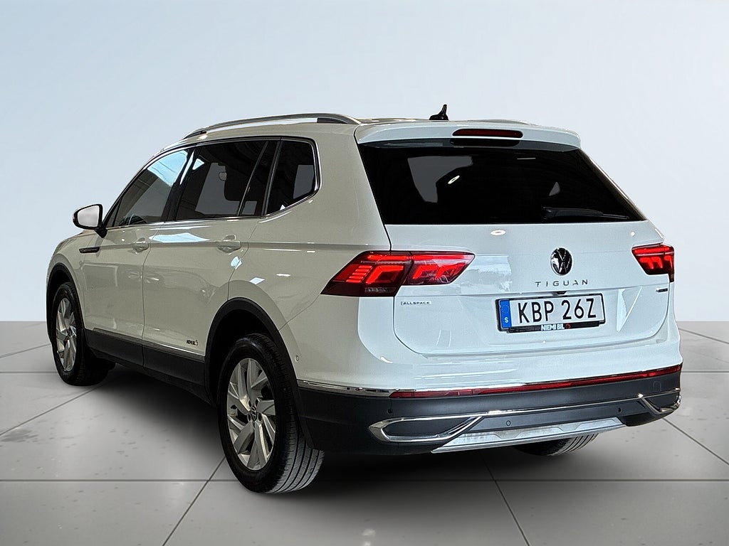 Volkswagen Tiguan Allspace 2.0 TDI 4M Elegance Drag Värmare Cockpit S&V