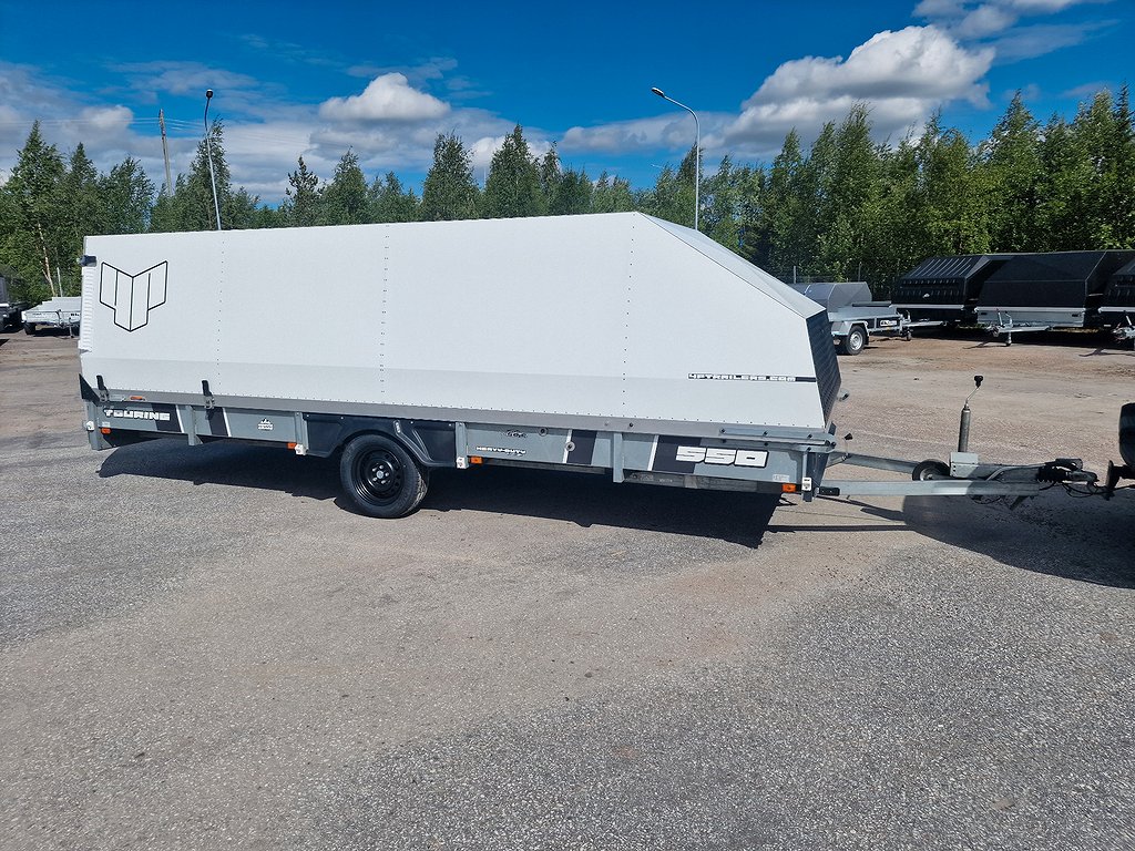 4P Touring 550 TXi hel bakgavel 1350kg momsad 