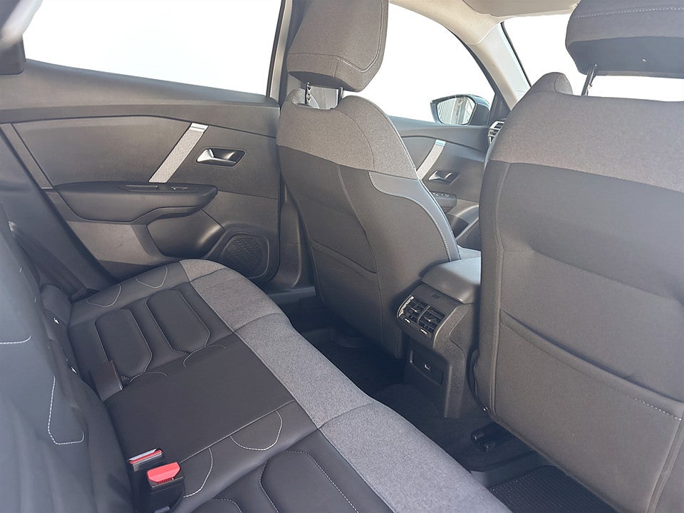 Bild på Citroën C4 Shine 1.2 PT 130hk Aut 360-KAMERA RATTVÄRME